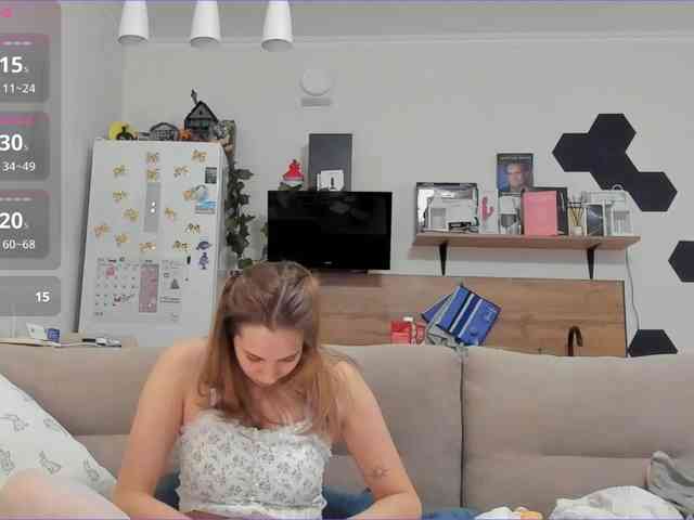 Girlalonehome Girlalonehome