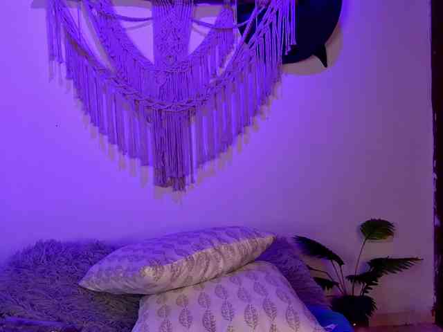 anais-tgn webcam