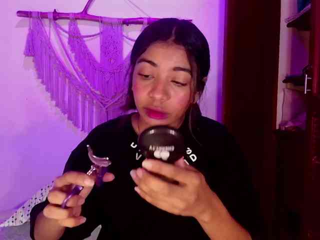anais-tgn webcam