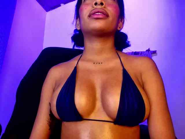 anais-tgn Live Webcam on BongaCams