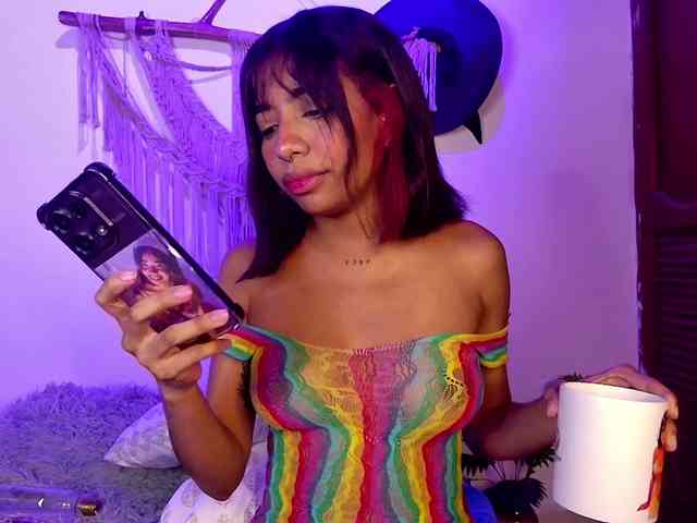 anais-tgn webcam