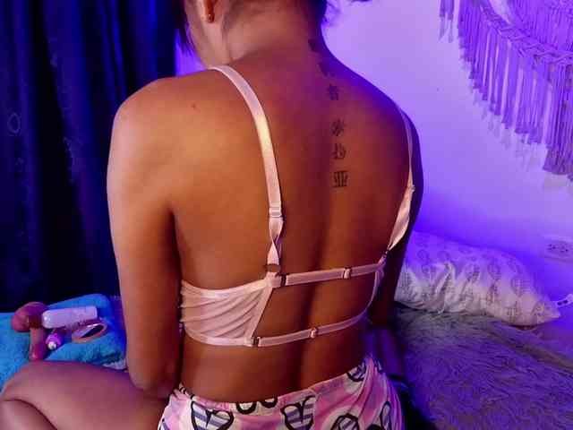 anais-tgn webcam