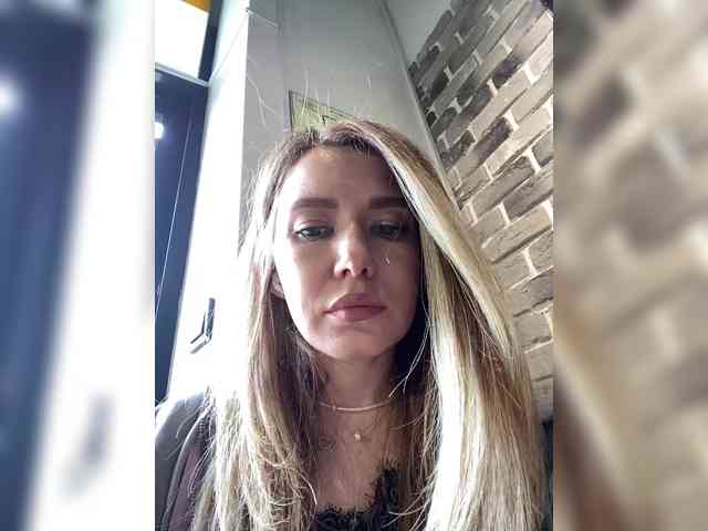 Ameli-na-meli webcam