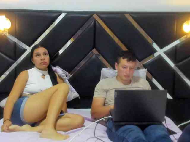 Bundlesslove Bundlesslove