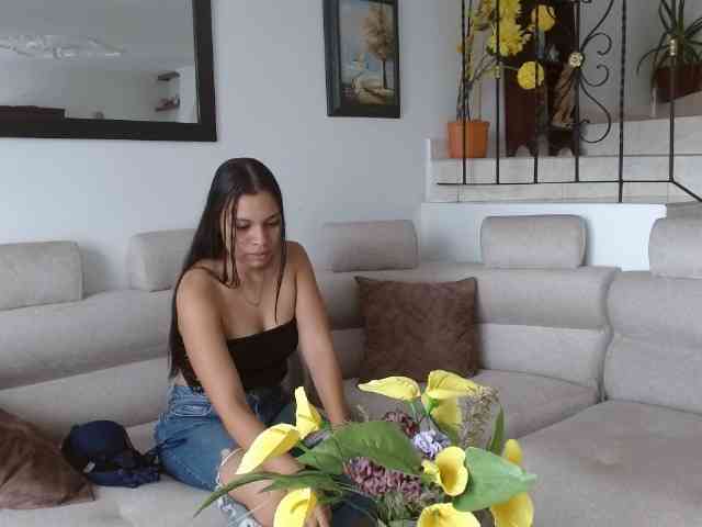 Boundlesslove webcam