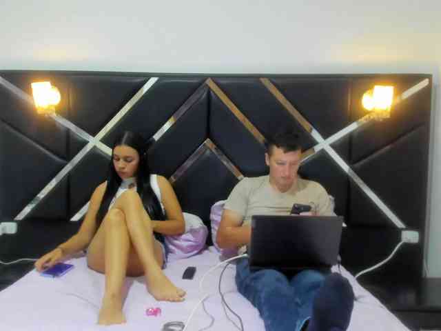 Bundlesslove Bundlesslove