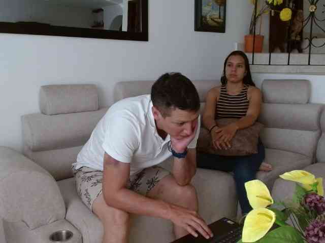 Boundlesslove webcam