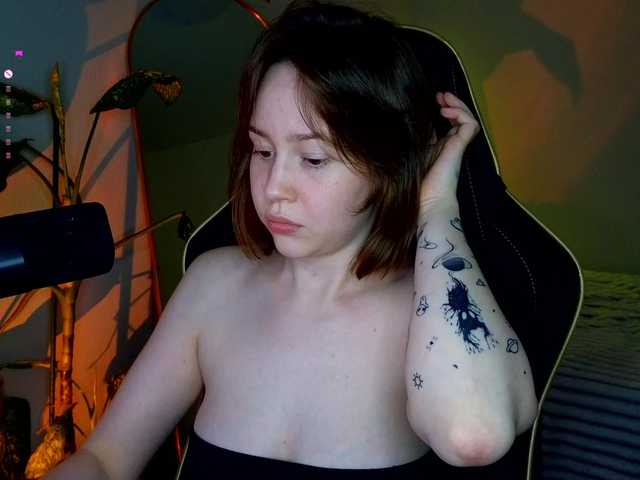 sweetdreamss's BongaCams show and profile