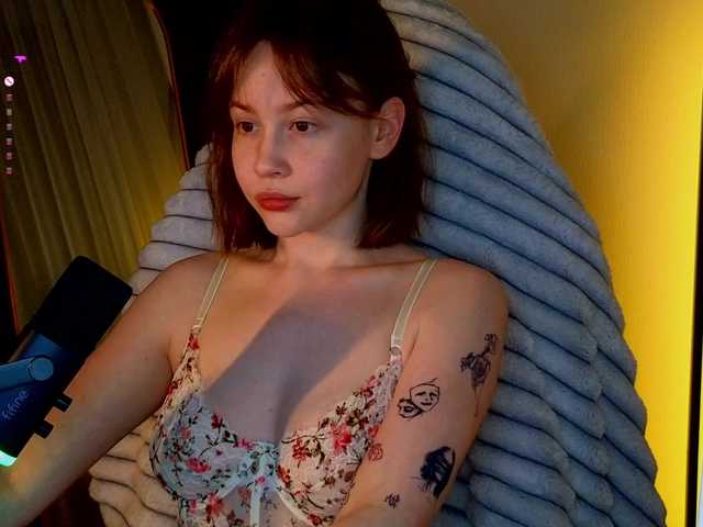 sweetdreamss's BongaCams show and profile