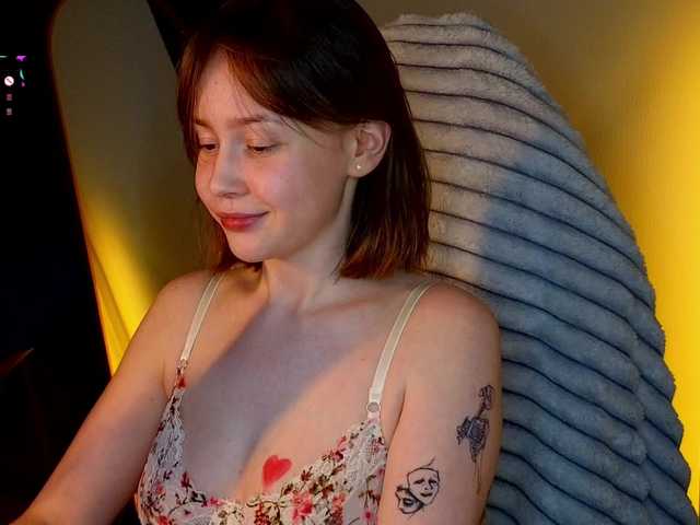 sweetdreamss's BongaCams show and profile