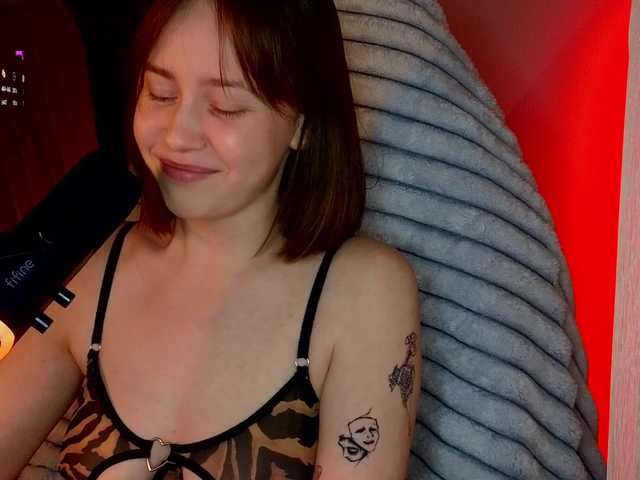 sweetdreamss's BongaCams show and profile