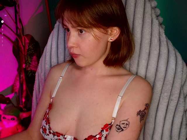 sweetdreamss's BongaCams show and profile