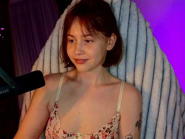 sweetdreamss's BongaCams show and profile