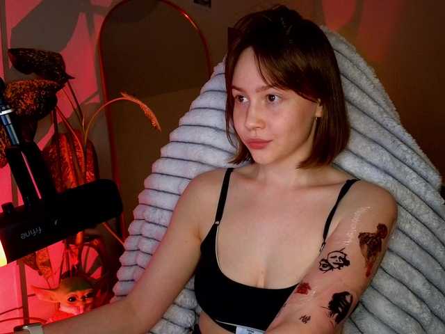 sweetdreamss's BongaCams show and profile