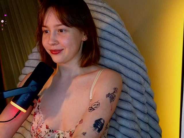 sweetdreamss's BongaCams show and profile