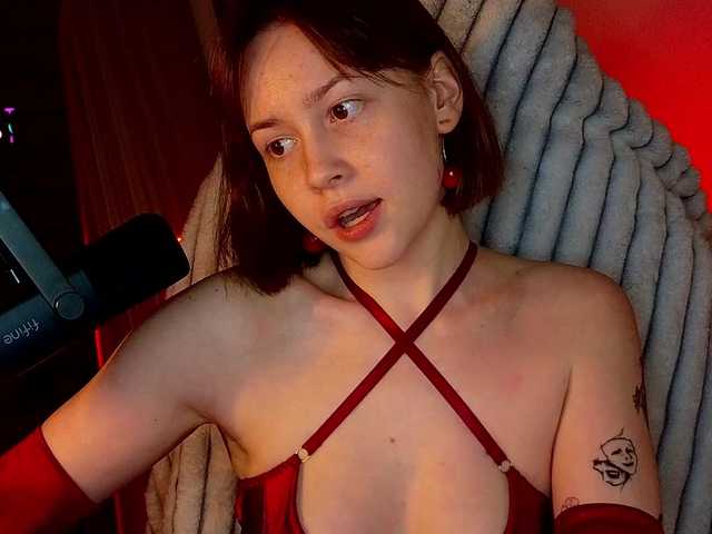 sweetdreamss's BongaCams show and profile