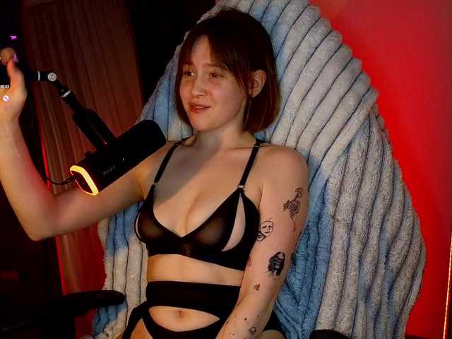 sweetdreamss's BongaCams show and profile