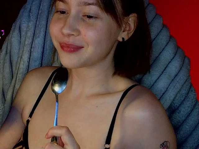 sweetdreamss's BongaCams show and profile