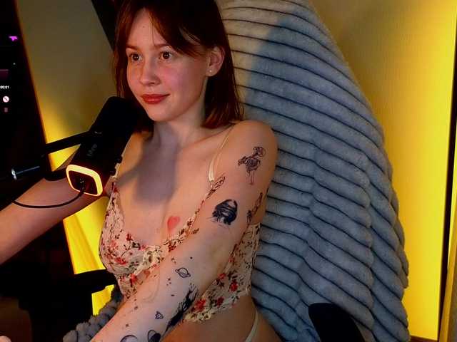 sweetdreamss's BongaCams show and profile