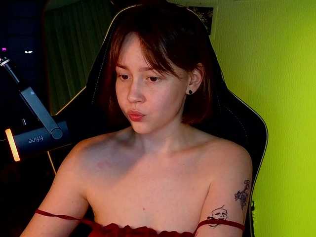 sweetdreamss's BongaCams show and profile