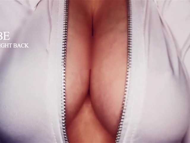 sweetdreamss's BongaCams show and profile