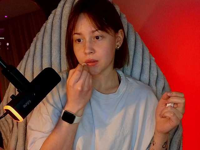 sweetdreamss's BongaCams show and profile