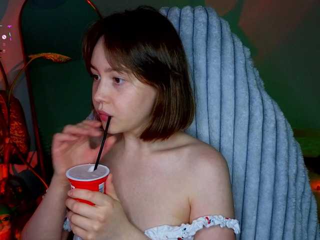 sweetdreamss's BongaCams show and profile