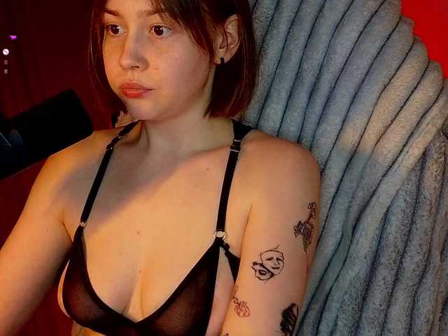 sweetdreamss's BongaCams show and profile