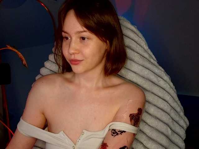 sweetdreamss's BongaCams show and profile