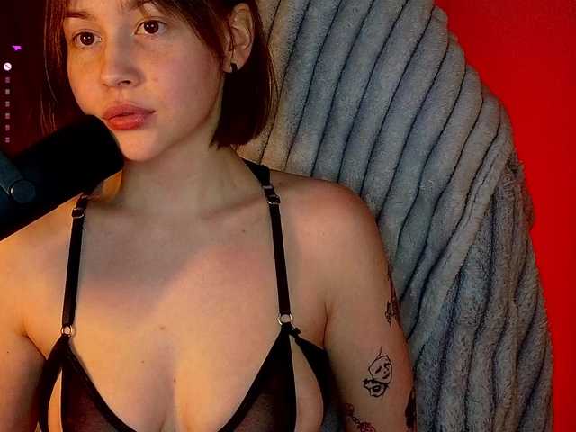 sweetdreamss's BongaCams show and profile