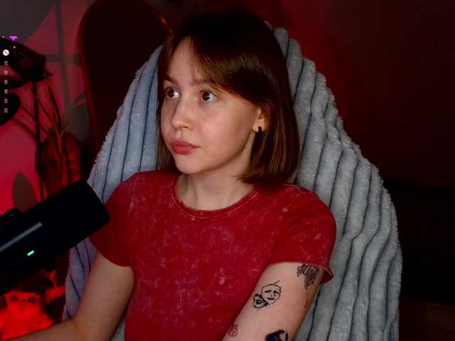 sweetdreamss's BongaCams show and profile