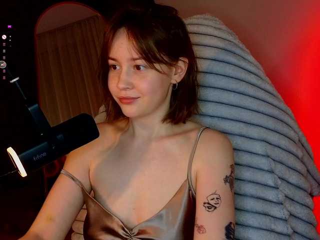 sweetdreamss's BongaCams show and profile