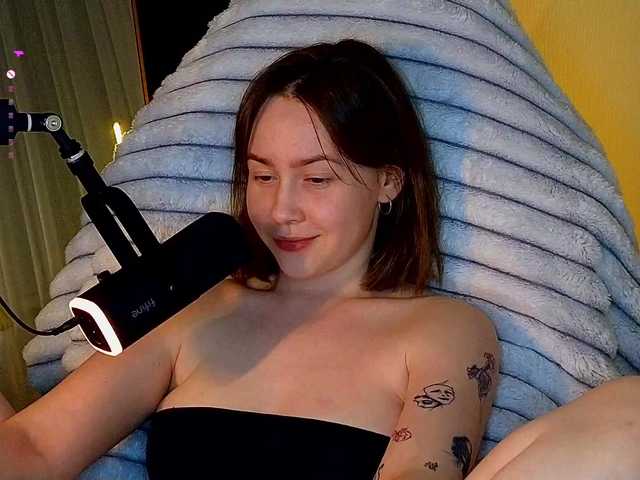 sweetdreamss's BongaCams show and profile