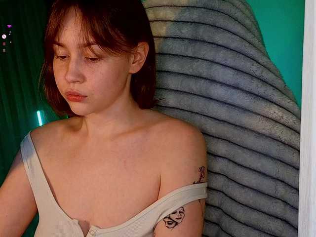 sweetdreamss's BongaCams show and profile