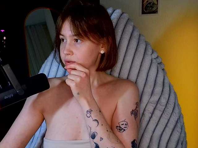 sweetdreamss's BongaCams show and profile