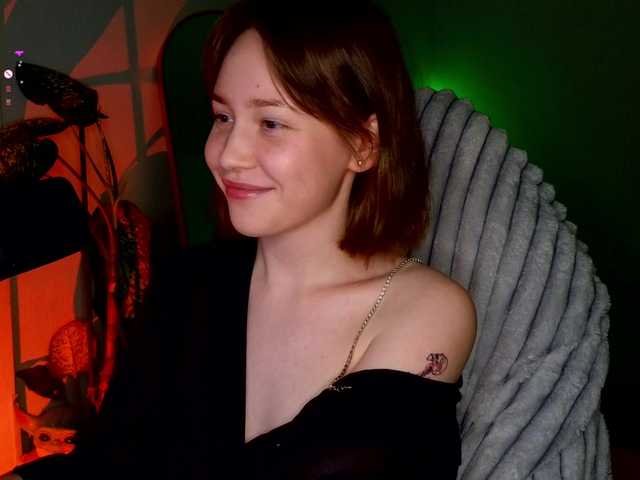 sweetdreamss — (  )   the hottest show and full nudity ONLY in ful private | 200 tokens before private and PM | help the model increase the room rating (many times 1 or 2 tokens)    