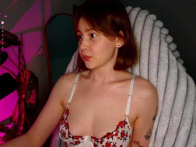 sweetdreamss's BongaCams show and profile