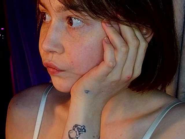 sweetdreamss's BongaCams show and profile