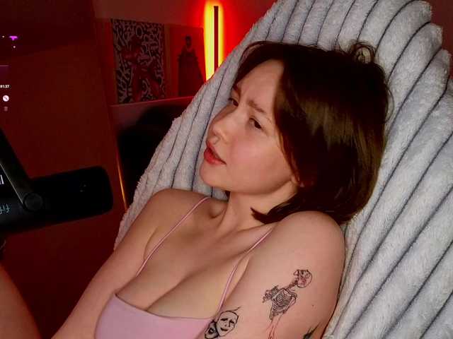 sweetdreamss's BongaCams show and profile