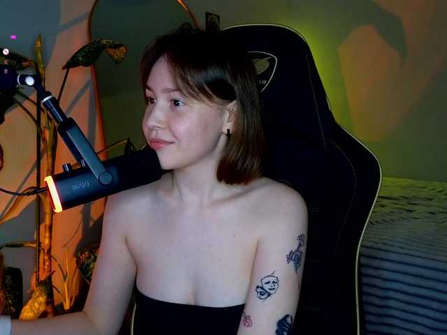 sweetdreamss's BongaCams show and profile