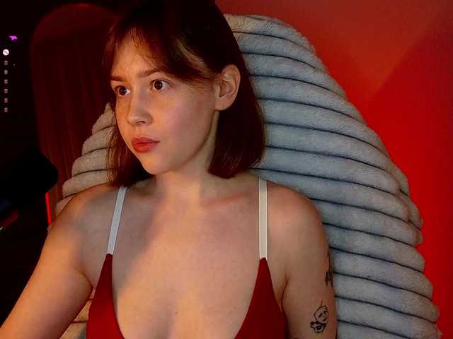 sweetdreamss's BongaCams show and profile