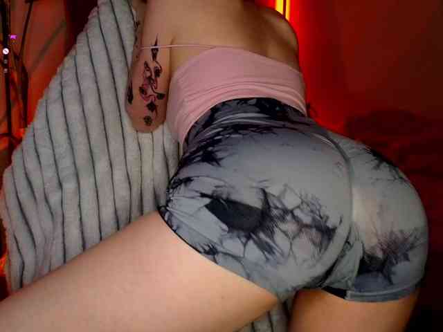 sweetdreamss Live Webcam on BongaCams