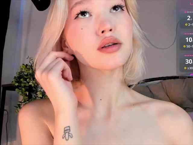 milli-sunrise Live Webcam on BongaCams milli-sunrise Live Webcam on BongaCams