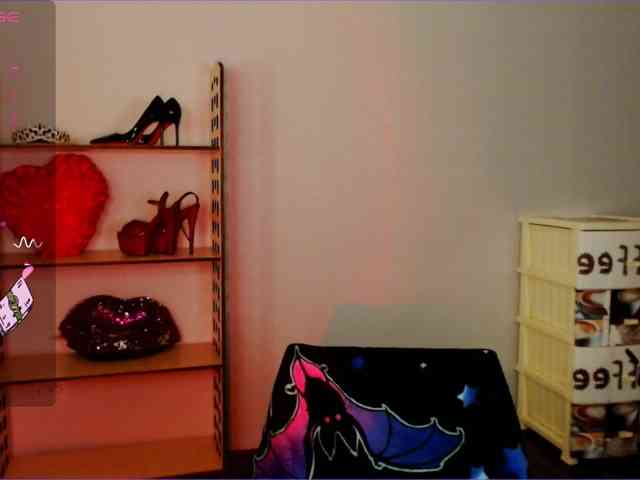 GoddessSophie webcam