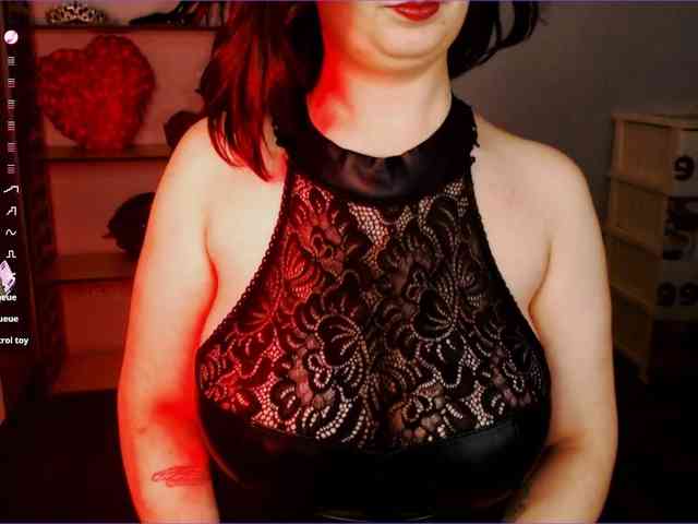 GoddessSophie webcam
