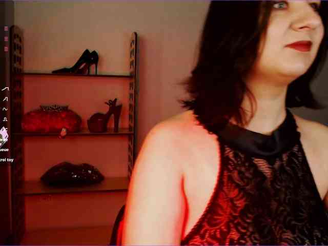 GoddessSophie webcam
