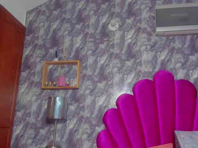 EMMA_PARIS webcam