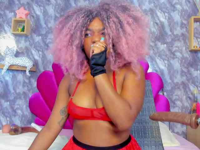EMMA_PARIS webcam
