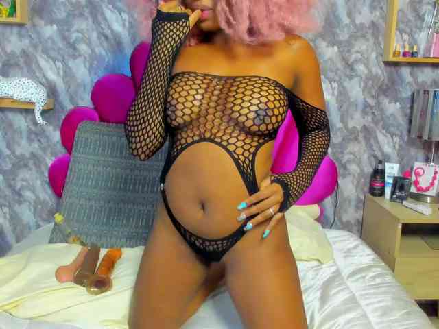 EMMA_PARIS webcam