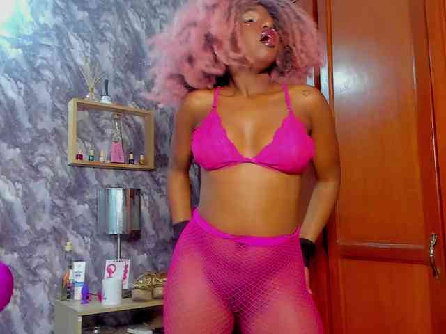 EMMA_PARIS webcam